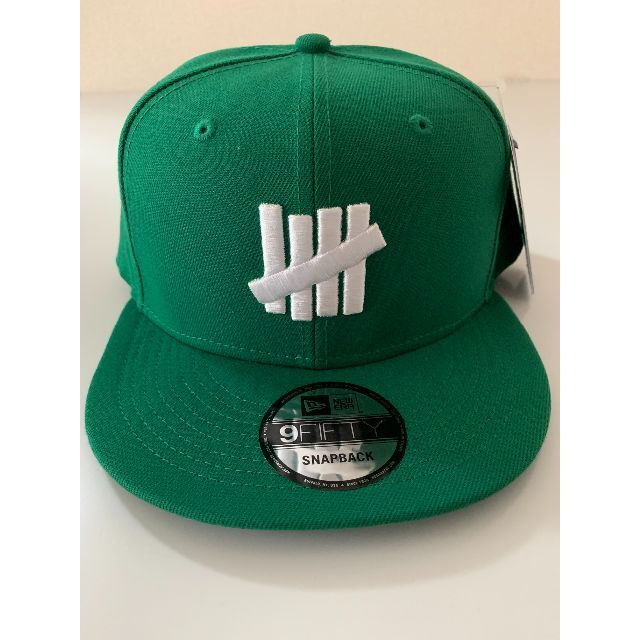 UNDEFEATED x NEWERA OFFICIAL SNAPBACKGREEN素材本体つば部分