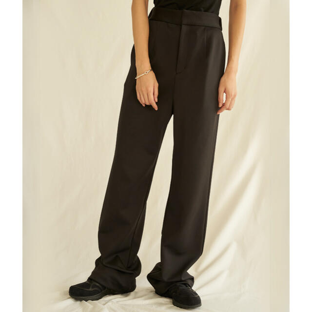 ENOF color straight pants