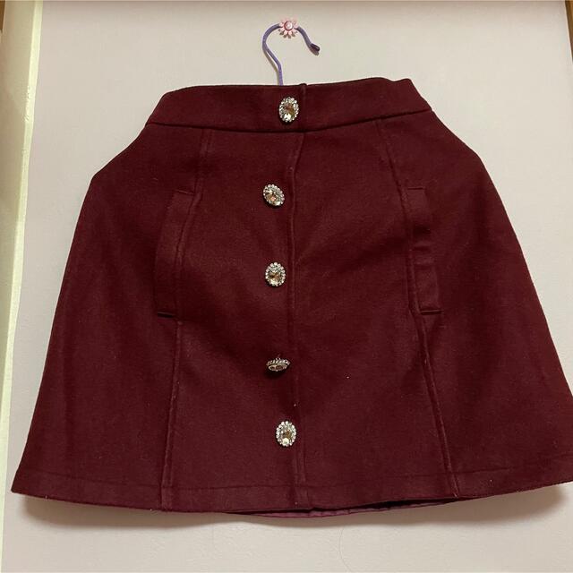 Ank Rouge(アンクルージュ)のビジューボタン台形ミニスカート ボルドー レディースのスカート(ひざ丈スカート)の商品写真