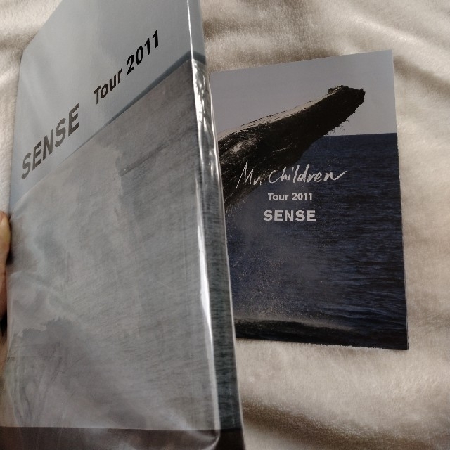 Mr.Children - ミスチル SENSE ツアー 2011 パンフレットの通販 Mr.Children - ミスチル SENSE ツアー 2011 パンフレットの通販