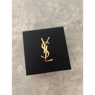 イヴサンローランボーテ(Yves Saint Laurent Beaute)のサンローラン　ギフトボックス　プレゼント箱　正規品(ショップ袋)