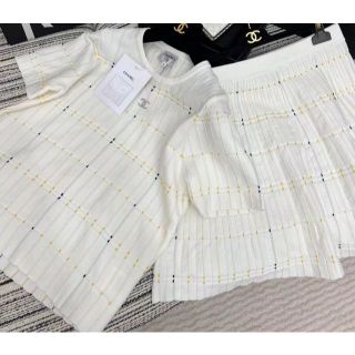 シャネル プルオーバーの通販 100点以上 | CHANELを買うならラクマ