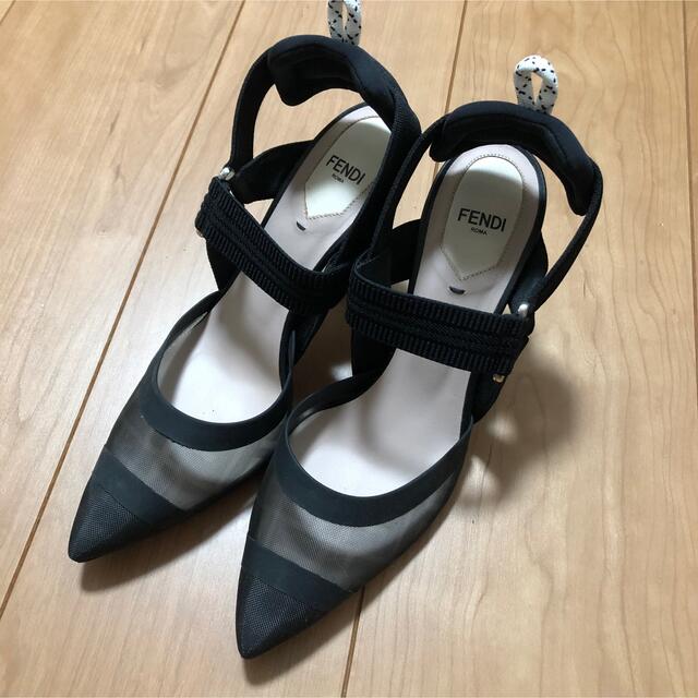 FENDI＊パンプス　コリブリ