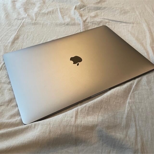 MacBook Pro 15インチ 2017 モデル