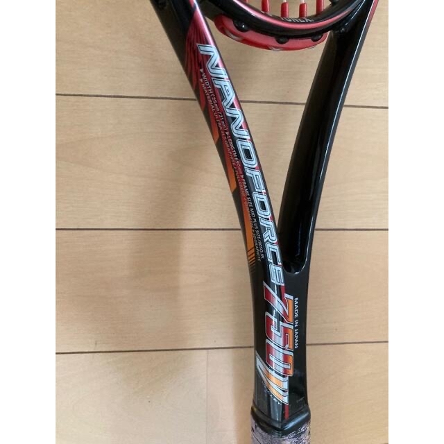 YONEX(ヨネックス)の【中古品】ナノフォース　750V スポーツ/アウトドアのテニス(ラケット)の商品写真