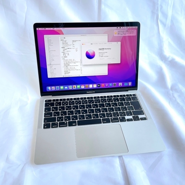 ラウンド 美品 MacBook Air (M1, 2020) 8GB 256GB ノートPC