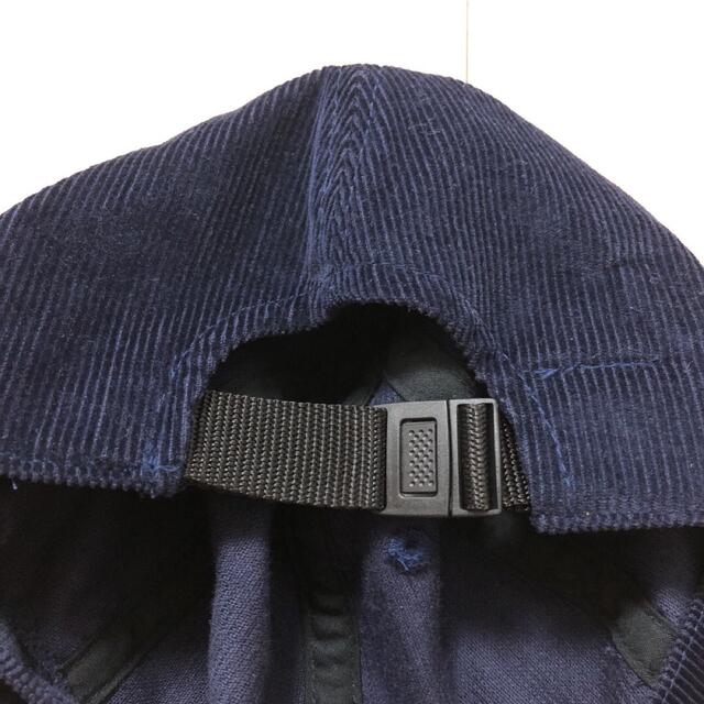 1LDK SELECT(ワンエルディーケーセレクト)の700fill ノースフェイスロゴ　パロディキャップ メンズの帽子(キャップ)の商品写真
