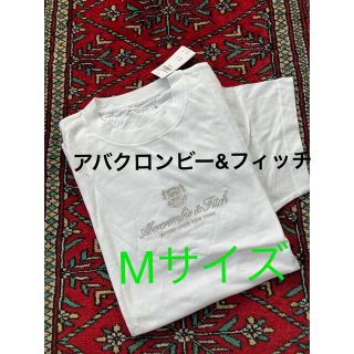 アバクロンビーアンドフィッチ(Abercrombie&Fitch)の【新品未使用】Mサイズ▼アバクロ▼半袖Tシャツ　総刺繍　高級感　豪華(Tシャツ/カットソー(半袖/袖なし))