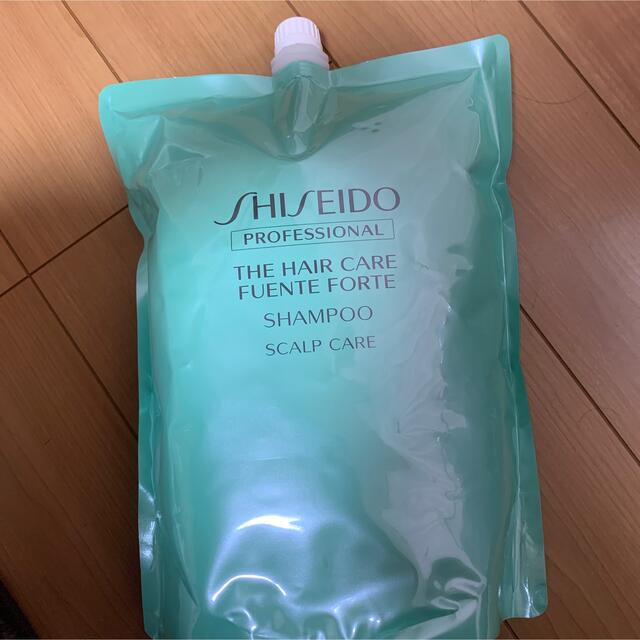 フェンテフォルテシャンプー 1800ml 業務用