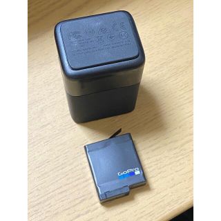 新品★未開封  GOPRO HERO　6　7　8用  W充電器+バッテリー1個付