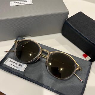 トムブラウン(THOM BROWNE)の【美品】THOM BROWNE TB-011-G-T-GRY-GLD (サングラス/メガネ)