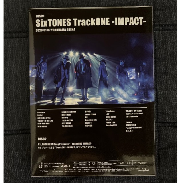 SixTONES TrackONE IMPACT 初回盤 Blu-ray エンタメ/ホビーのDVD/ブルーレイ(アイドル)の商品写真