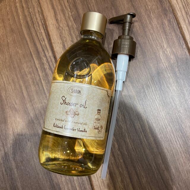 SABON(サボン)のSABON シャワーオイル　パチュリラベンダーバニラ コスメ/美容のボディケア(ボディソープ/石鹸)の商品写真