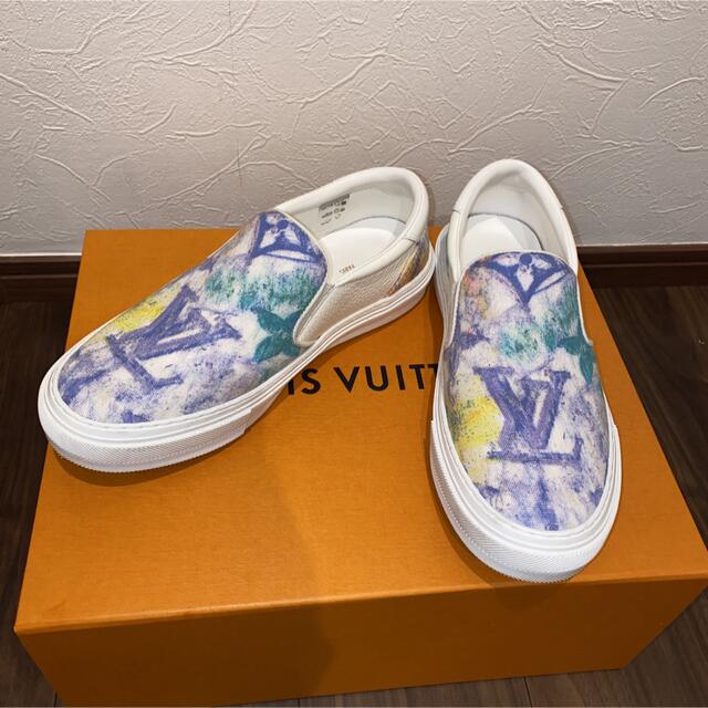 LOUIS VUITTON(ルイヴィトン)のルイヴィトン スリッポン メンズの靴/シューズ(スリッポン/モカシン)の商品写真