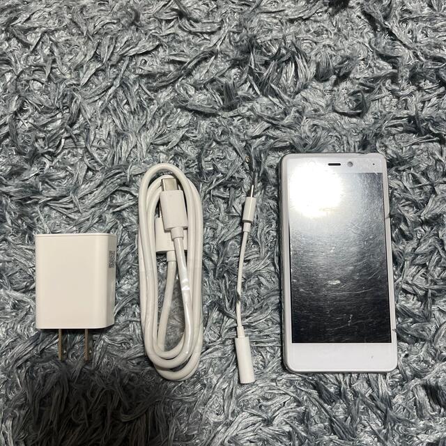 Rakuten(ラクテン)の楽天mini スマホ/家電/カメラのスマートフォン/携帯電話(スマートフォン本体)の商品写真