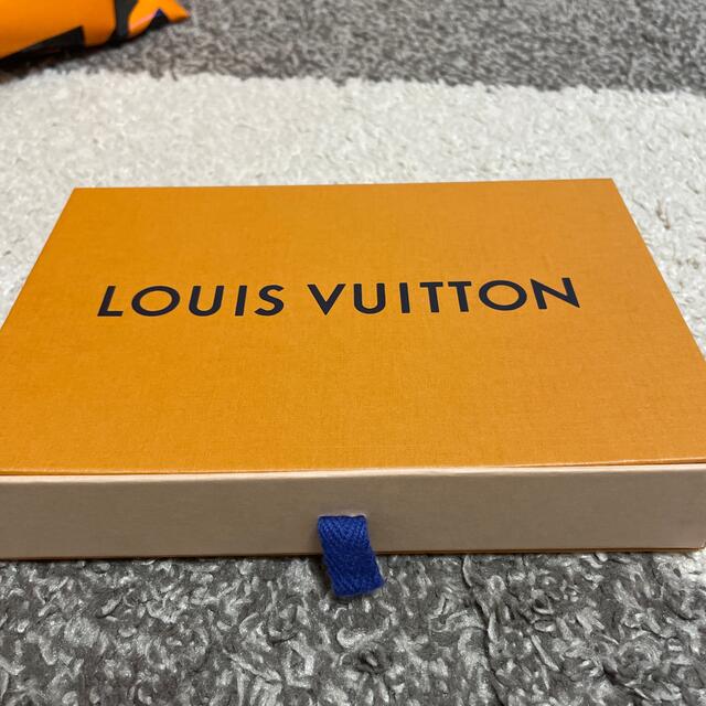 LOUIS VUITTON(ルイヴィトン)のemiri様専用⭐︎値下げ❗️ルイヴィトン 空箱 袋 インテリア/住まい/日用品のオフィス用品(ラッピング/包装)の商品写真