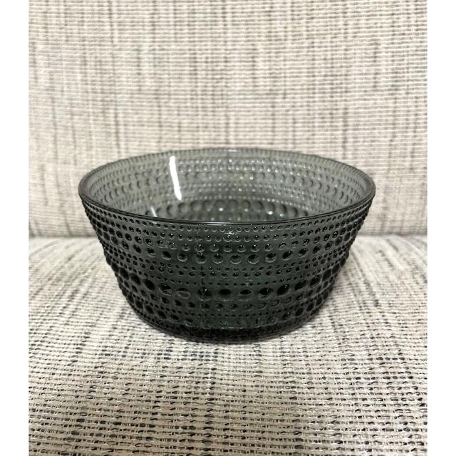 iittala(イッタラ)の⭐︎本日23時まで⭐︎【新品未使用】イッタラカステヘルミ　ダークグレー230ml インテリア/住まい/日用品のキッチン/食器(食器)の商品写真