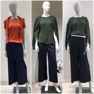 セオリーリュクス(Theory luxe)の theory luxe 20SS Crunch ワイドプルオンパンツ　紺　38(クロップドパンツ)