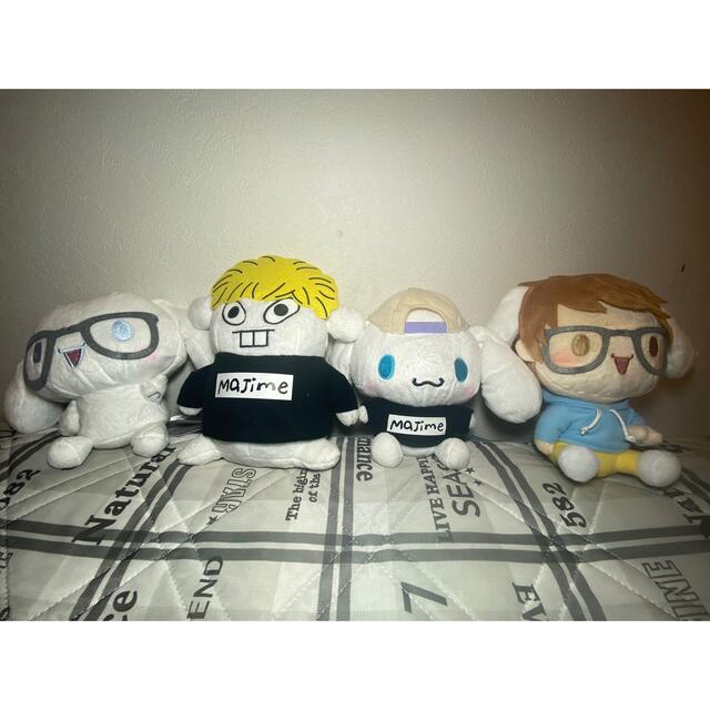 シナモロール(シナモロール)のシナモン×じんたん コラボ ぬいぐるみ エンタメ/ホビーのおもちゃ/ぬいぐるみ(ぬいぐるみ)の商品写真