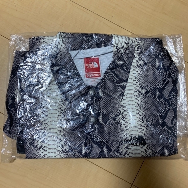 値下げ supreme the north face snakeskin