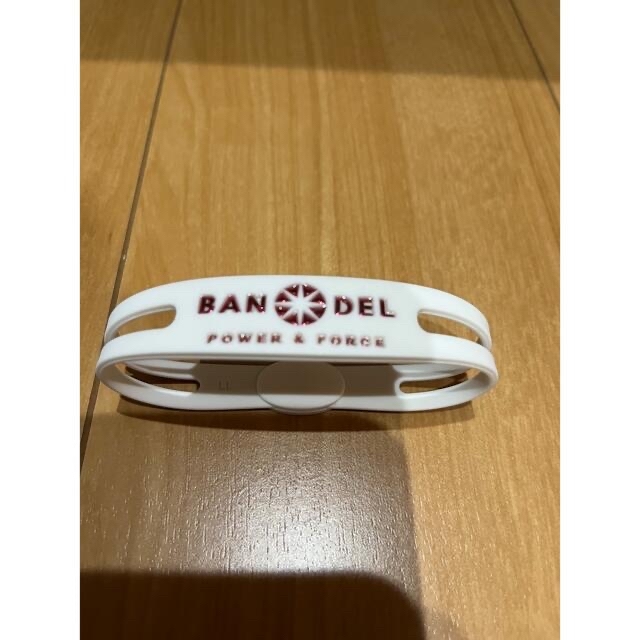 BANDEL(バンデル)の2回目よいこ様専用バンデル　ホワイトブレスレット　セット レディースのアクセサリー(ブレスレット/バングル)の商品写真