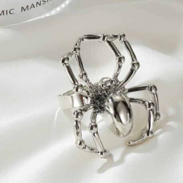 フリーサイズ　指輪　蜘蛛　シルバー　メンズ　ヴィンテージリング