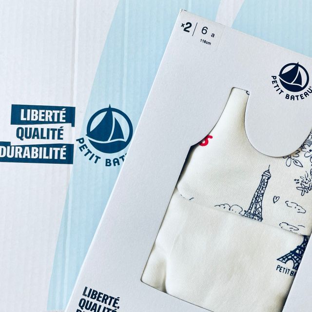 PETIT BATEAU(プチバトー)のnojiriko様専用プチバトー 6a タンクトップ２枚組 paris柄 キッズ/ベビー/マタニティのキッズ服男の子用(90cm~)(Tシャツ/カットソー)の商品写真