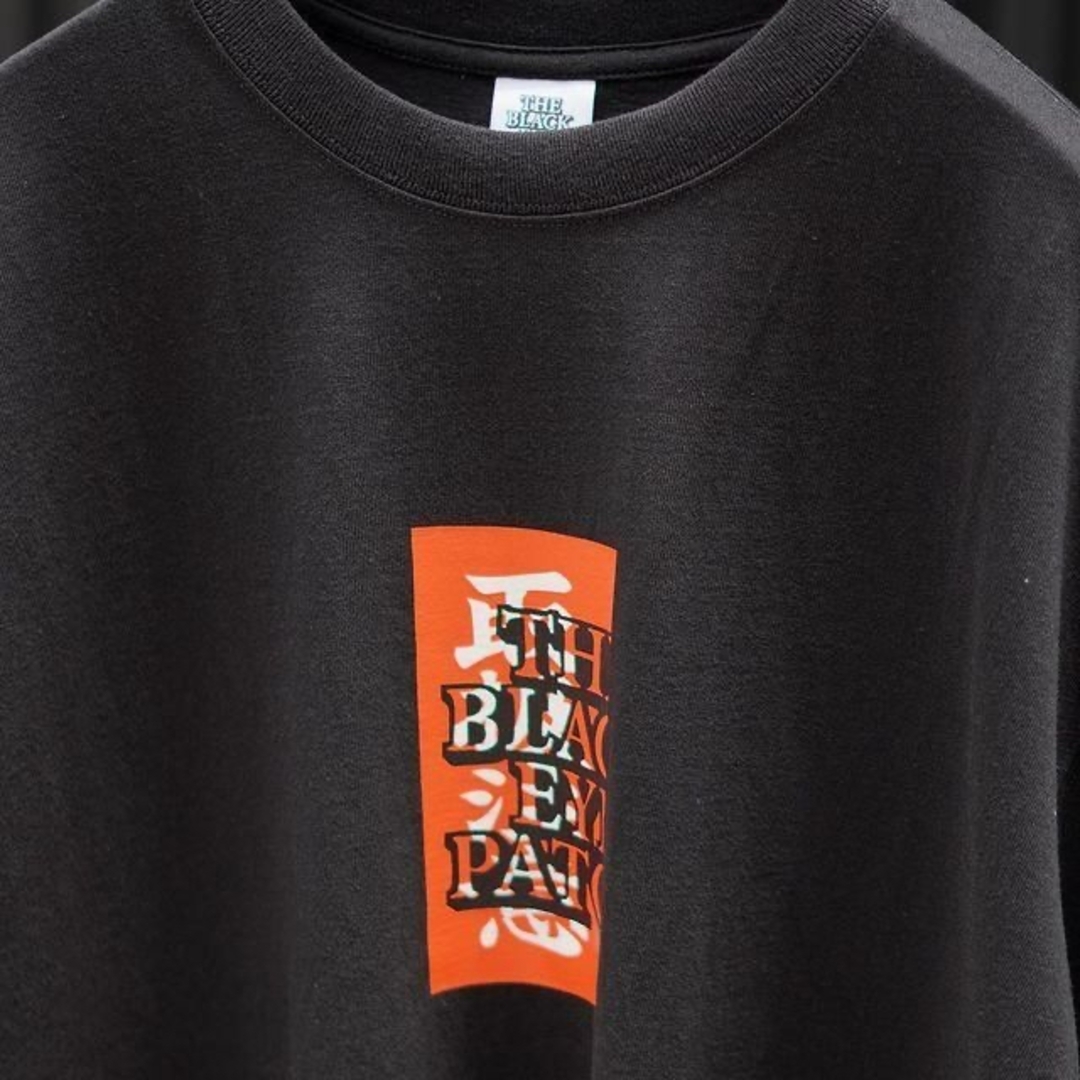 平本蓮着用 XL ブラックアイパッチ 取扱注意 tシャツ　黒 メンズのトップス(Tシャツ/カットソー(半袖/袖なし))の商品写真