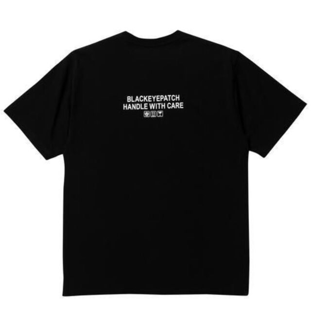 希少】ブラックアイパッチ Tシャツ 取扱注意 XL オールブラック 黒 希少】ブラックアイパッチ Tシャツ 取扱注意 XL オールブラック 黒