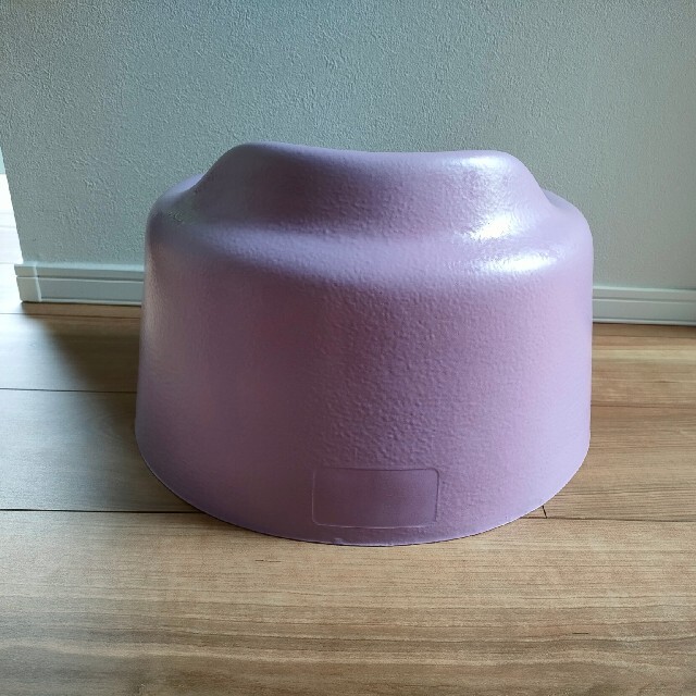 Bumbo(バンボ)のバンボ　パープル キッズ/ベビー/マタニティのマタニティ(その他)の商品写真