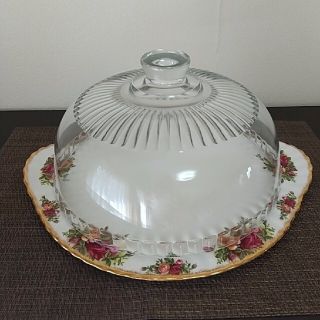 ロイヤルアルバート(ROYAL ALBERT)のロイヤルアルバート   オールドカントリーローズ大皿  ケーキドームセット(食器)