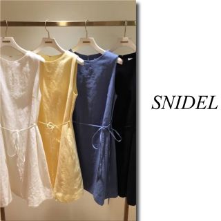 スナイデル(SNIDEL)の【SNIDELスナイデル】リネンAラインワンピース(ひざ丈ワンピース)