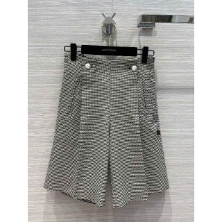 ヴィトン(LOUIS VUITTON) ショートパンツ(レディース)の通販 45点 ヴィトン(LOUIS VUITTON) ショートパンツ(レディース)の通販 45点