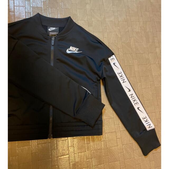 NIKE(ナイキ)の美品NIKEジャージ、上着 キッズ/ベビー/マタニティのキッズ服男の子用(90cm~)(ジャケット/上着)の商品写真