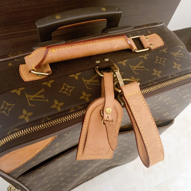LOUIS VUITTON - ルイ ヴィトンキャリーバック の通販 by km|ルイ