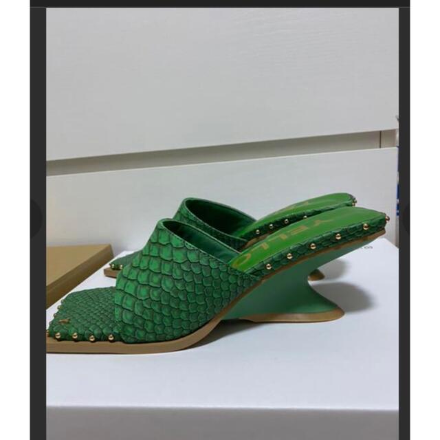 限定値下げ！yello ドラゴンスキンサンダル レディースの靴/シューズ(サンダル)の商品写真