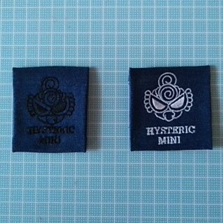 ヒステリックミニ(HYSTERIC MINI)のHYSTERIC MINI 刺繍タグ デニム1枚(キャラクターグッズ)