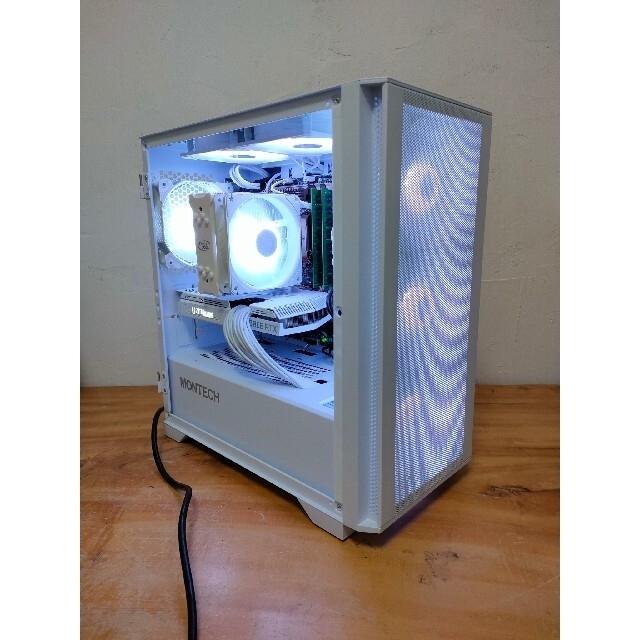 白いゲーミングPC白 RTX3080 LIANLI