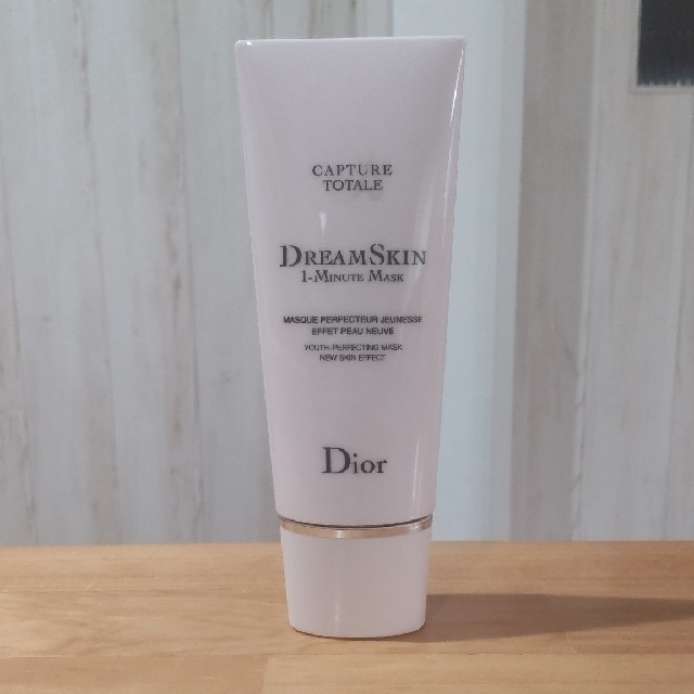 Dior(ディオール)のらむね様専用  Dior カプチュール ドリームスキン 1ミニット マスク コスメ/美容のスキンケア/基礎化粧品(ゴマージュ/ピーリング)の商品写真