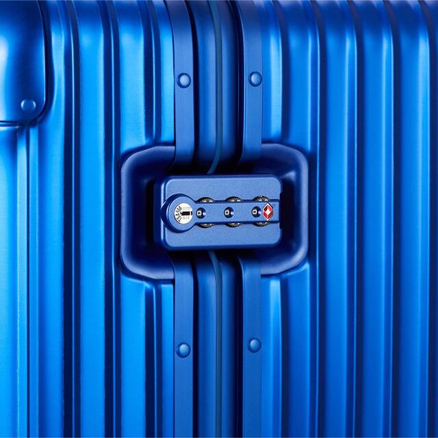 RIMOWA - RIMOWA リモワ ORIGINAL Trunk Plus マリン 105Lの通販 RIMOWA - RIMOWA リモワ ORIGINAL Trunk Plus マリン 105Lの通販