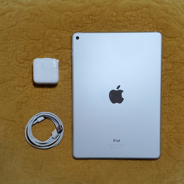 Apple タブレット iPad Air2