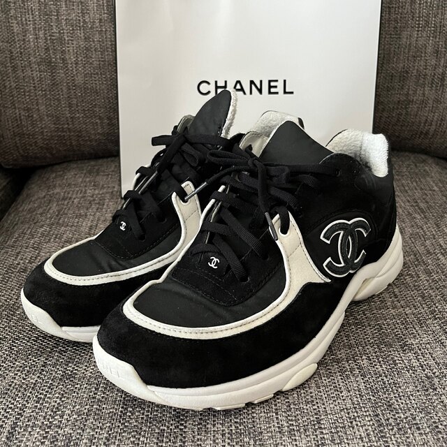 CHANEL(シャネル)のCHANEL シャネル　メンズ　スニーカー メンズの靴/シューズ(スニーカー)の商品写真