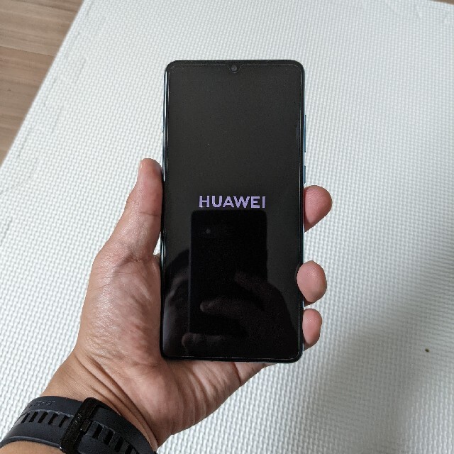 スマホ/家電/カメラHUAWEI P30 箱、アクセサリー付【ELE-L29】