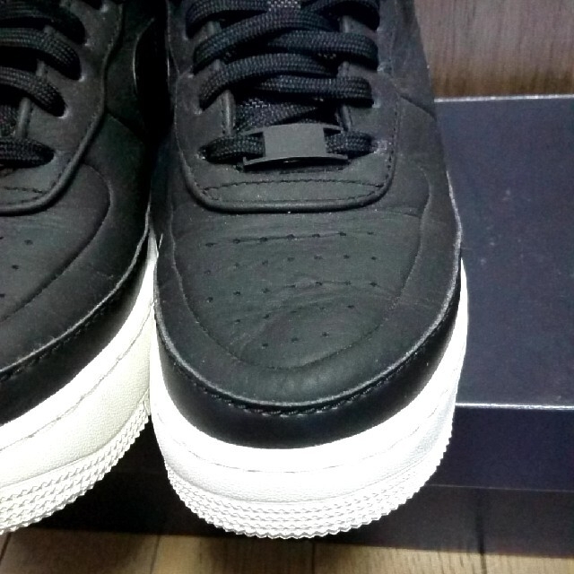 NIKE(ナイキ)のナイキ エアフォース1 ジェスター 25㎝ 黒 AF1 JESTER XX レディースの靴/シューズ(スニーカー)の商品写真