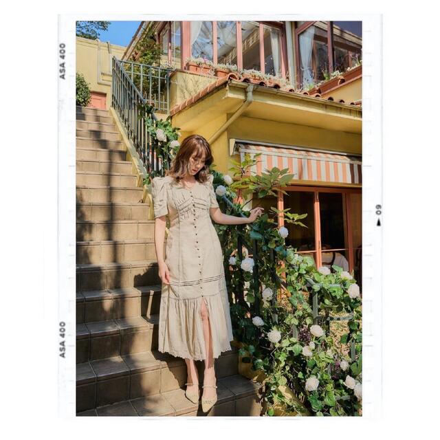 ミニワンピースTime After Time Scalloped Dress