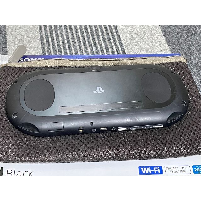 PlayStation®Vita 2000 Wi-Fiモデル ブラック/16G