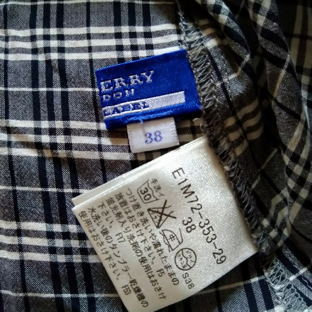 BURBERRY BLACK LABEL(バーバリーブラックレーベル)の専用です。 レディースのトップス(シャツ/ブラウス(半袖/袖なし))の商品写真