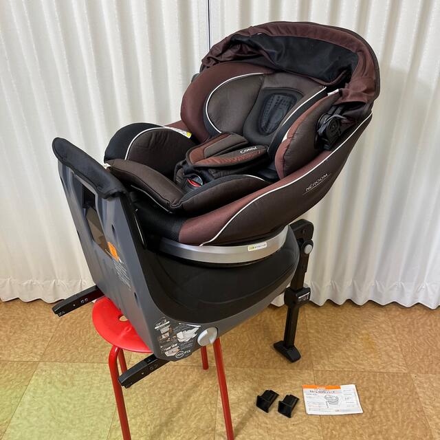 クリーニング済 ☆美品☆ 新生児OK コンビ WL ネルーム ISOFIX EG-