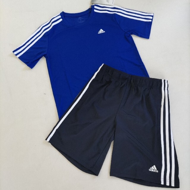 adidas(アディダス)の160 アディダス キッズ 半袖Tシャツ 短パン 上下セット スリーストライプス キッズ/ベビー/マタニティのキッズ服男の子用(90cm~)(Tシャツ/カットソー)の商品写真