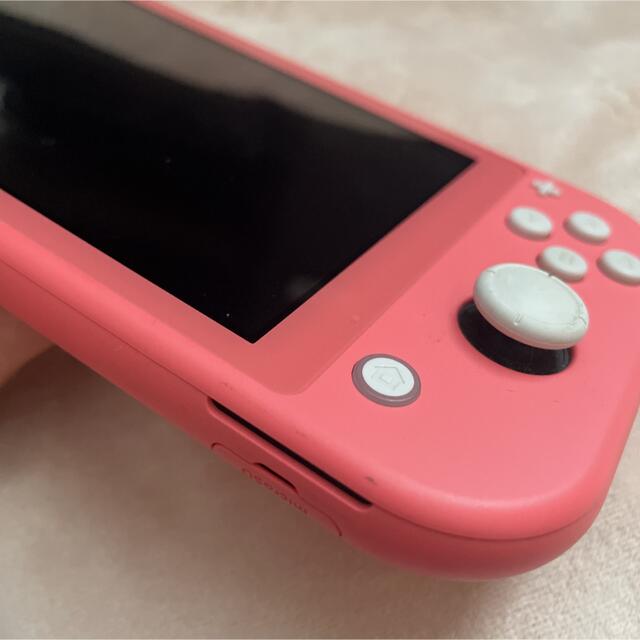 Nintendo Switch(ニンテンドースイッチ)のトミー様 エンタメ/ホビーのゲームソフト/ゲーム機本体(携帯用ゲーム機本体)の商品写真